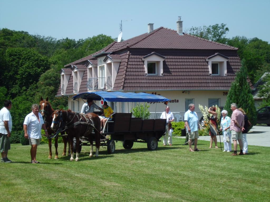 Balla Appartements Залакарос Екстериор снимка
